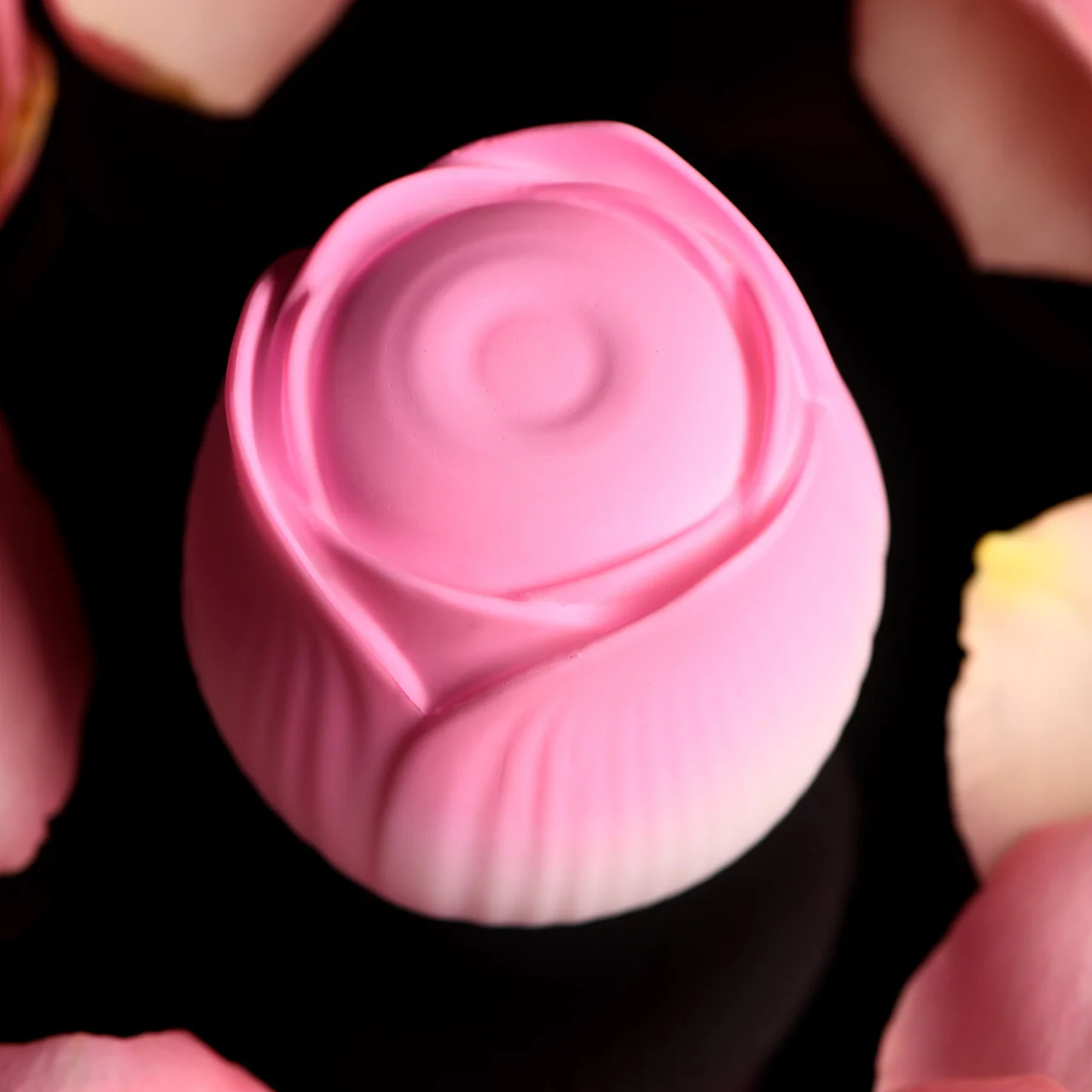Bloomgasm Pulsing Petals Throbbing Rose Stimulator Rechargeable Clitoral Vibrator - Pink & White - Image 18