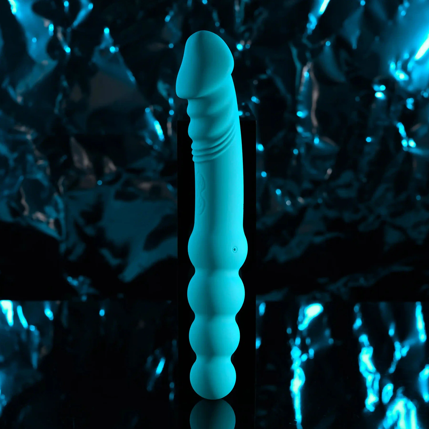 Flip Flop Rechargeable Silicone Double Ended Vibrator By Evolved Novelties - Image 2