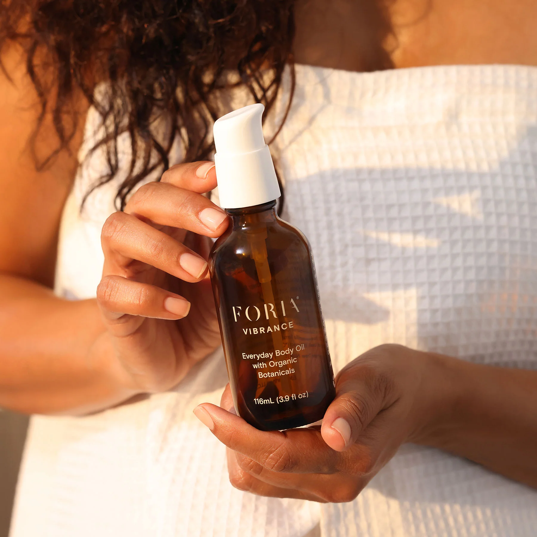 Foria Vibrance Everyday Body Oil with Organic Botanicals 3.9 fl oz - Image 4
