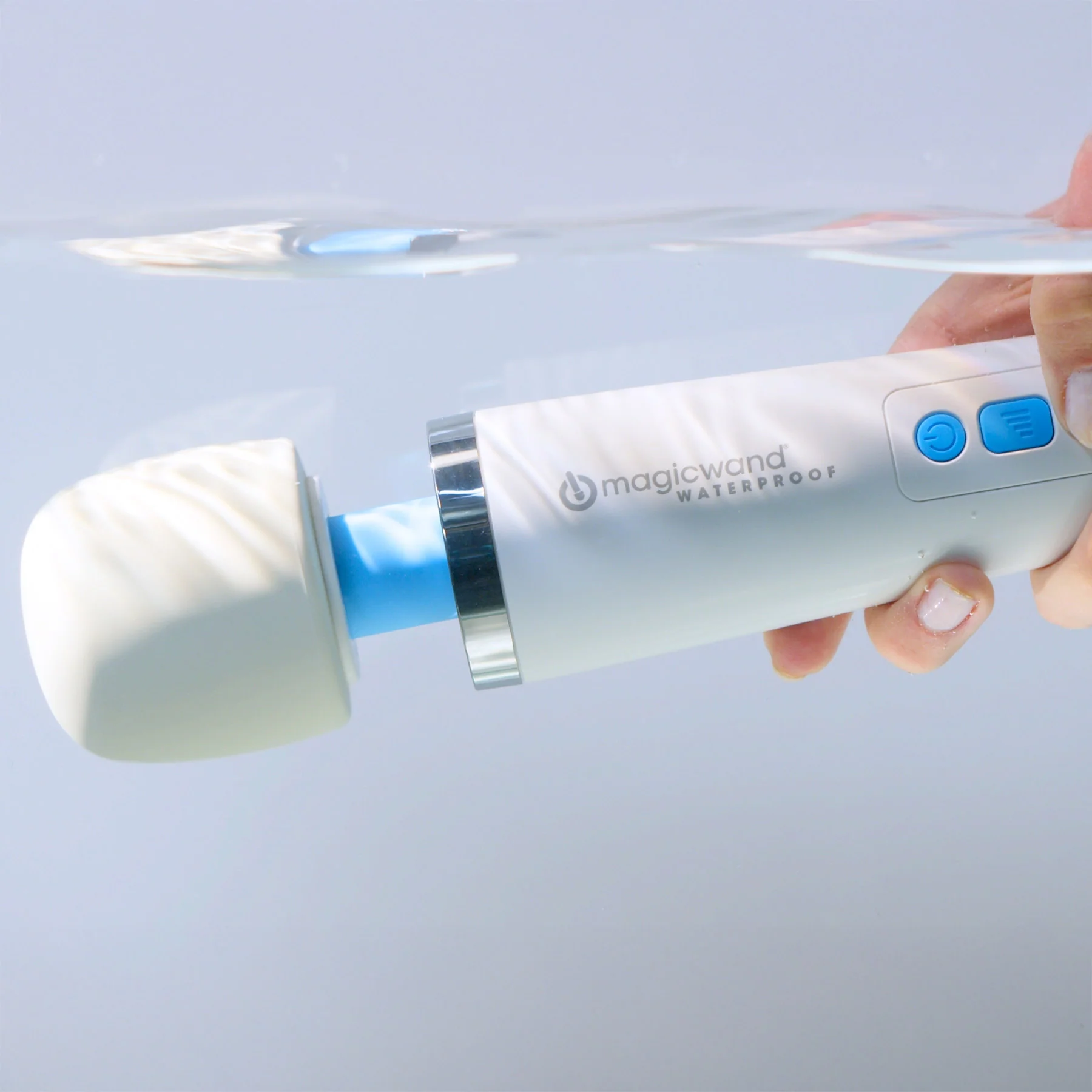 Magic Wand® Waterproof Rechargeable Cordless Vibrator - Image 2