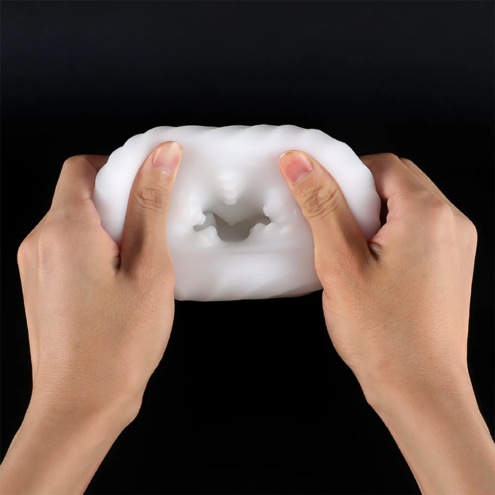 SVAKOM Robin Powerful Rechargeable Vibrating Penis Masturbator - Image 8