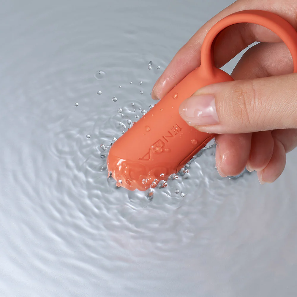 Tenga paiRING+ Warming Vibrating Rechargeable Cock Ring - Image 13